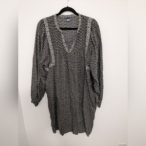 Old Navy Large Floral Long Sleeve Dress